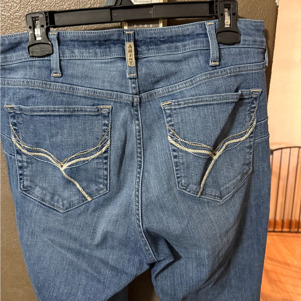 Ariat Women's Classic High Rise Boot Cut Jeans